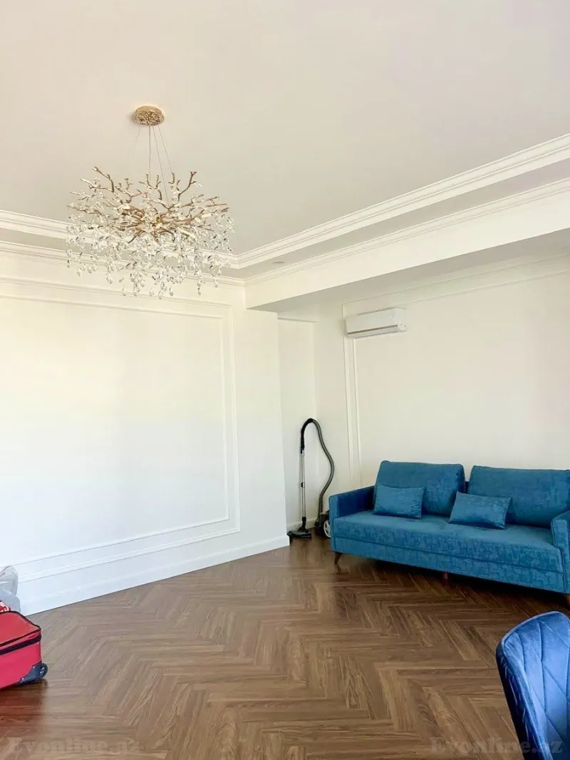 Kirayə verilir 2 otaqlı Mənzil Yeni tikili 105 m² Bakmil m.