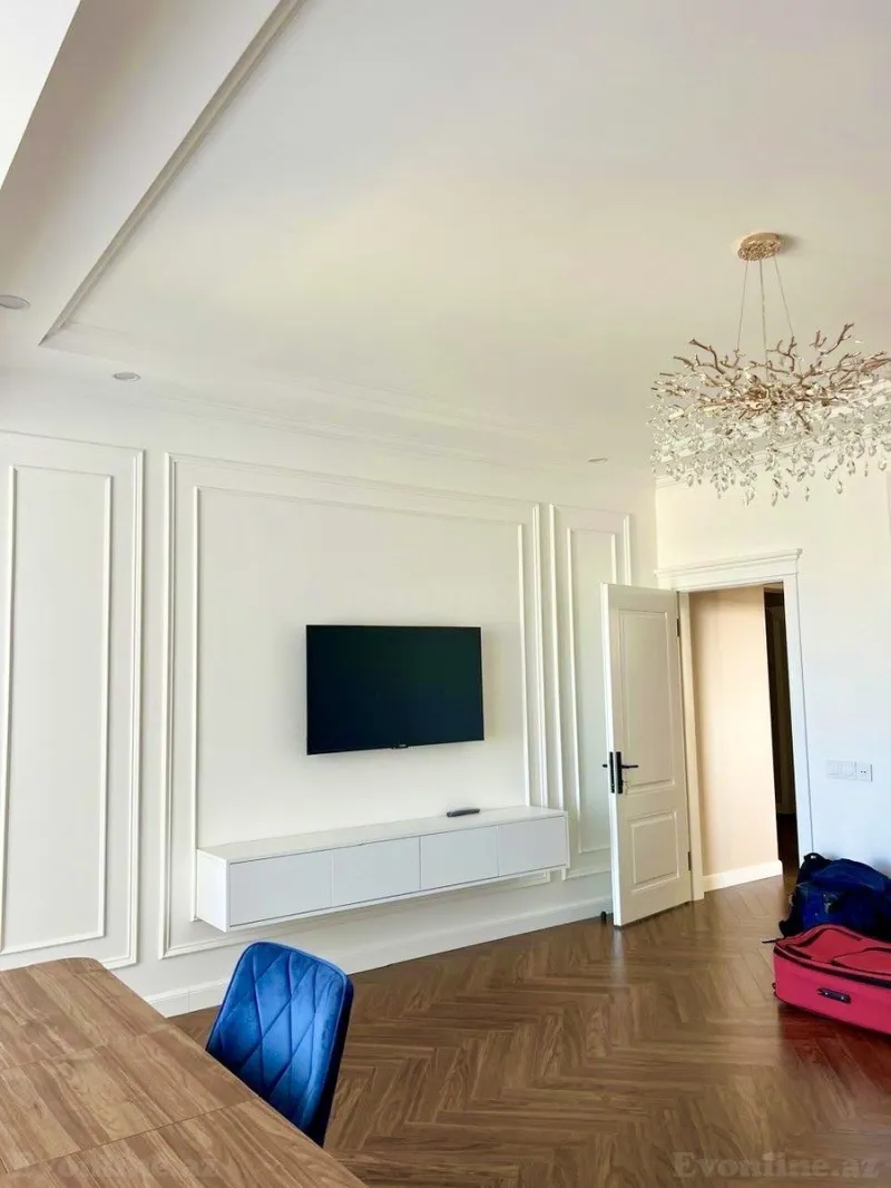 Kirayə verilir 2 otaqlı Mənzil Yeni tikili 105 m² Bakmil m. - şəkil 3