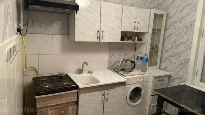 Satılır 2 otaqlı Mənzil Köhnə tikili 70 m² Elmlər Akademiyası m. - şəkil 7