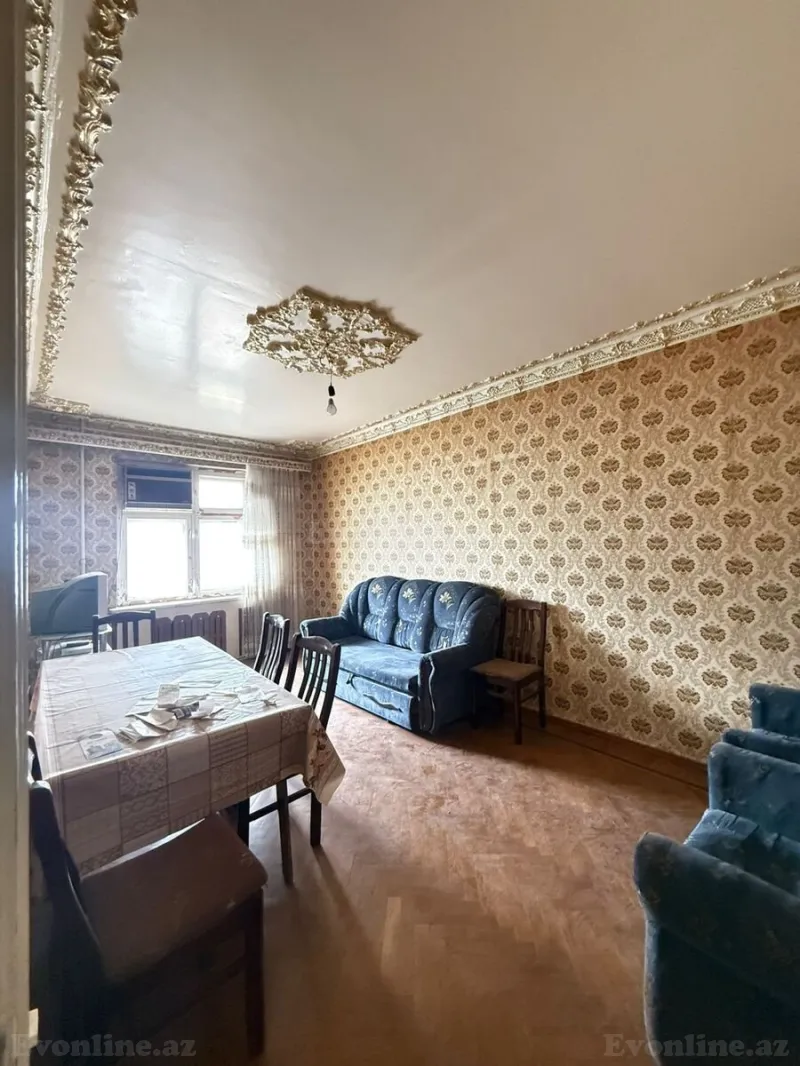 Satılır 4 otaqlı Mənzil Köhnə tikili 110 m² Yeni Yasamal - şəkil 3