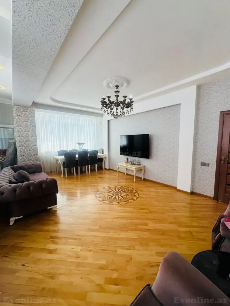 Satılır 4 otaqlı Mənzil Yeni tikili 150 m² Neftçilər m. - şəkil 2