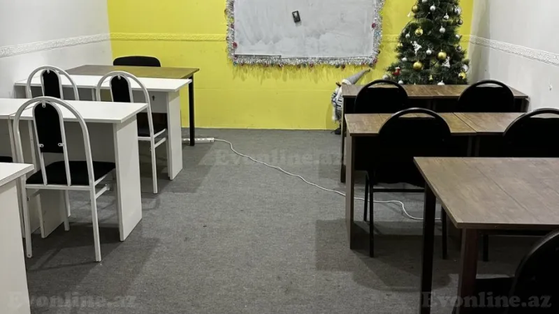 Kirayə verilir Ofis 25 m² Elmlər Akademiyası m.