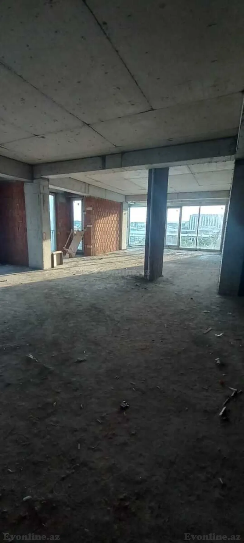 Satılır 3 otaqlı Mənzil Yeni tikili 127 m² Elmlər Akademiyası m. - şəkil 9