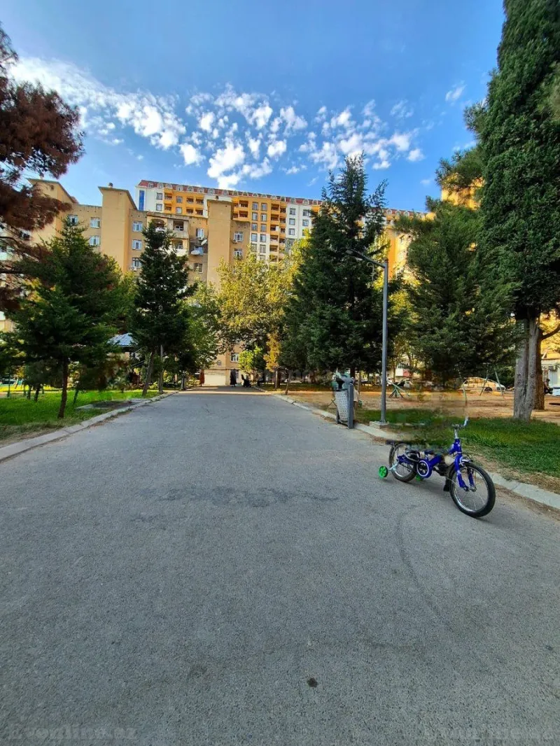 Satılır 3 otaqlı Mənzil Köhnə tikili 65 m² Əhmədli - şəkil 2