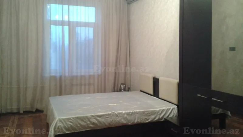 Kirayə verilir 3 otaqlı Mənzil Köhnə tikili 90 m² 28 May m. - şəkil 2