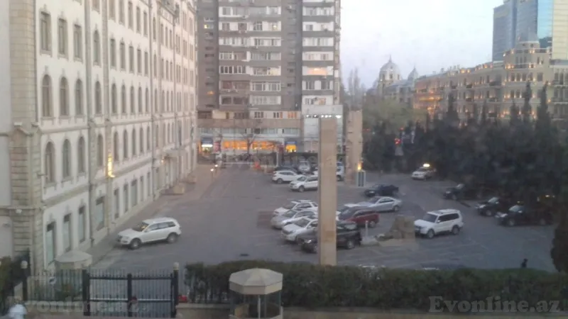 Kirayə verilir 3 otaqlı Mənzil Köhnə tikili 90 m² 28 May m. - şəkil 11