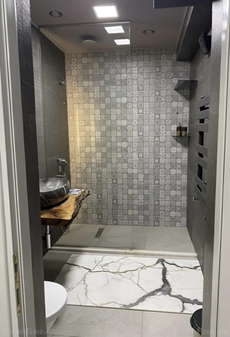 Kirayə verilir 2 otaqlı Mənzil Yeni tikili 75 m² Bayıl - şəkil 9