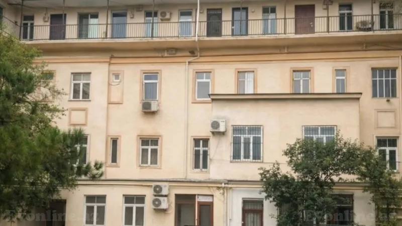 Satılır 2 otaqlı Mənzil Köhnə tikili 45 m² Nəriman Nərimanov m.