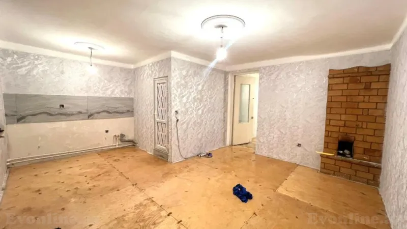 Satılır 2 otaqlı Mənzil Köhnə tikili 45 m² Nəriman Nərimanov m. - şəkil 2