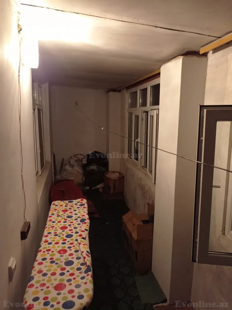 Satılır 5 otaqlı Mənzil Köhnə tikili 72 m² Xaçmaz - şəkil 3
