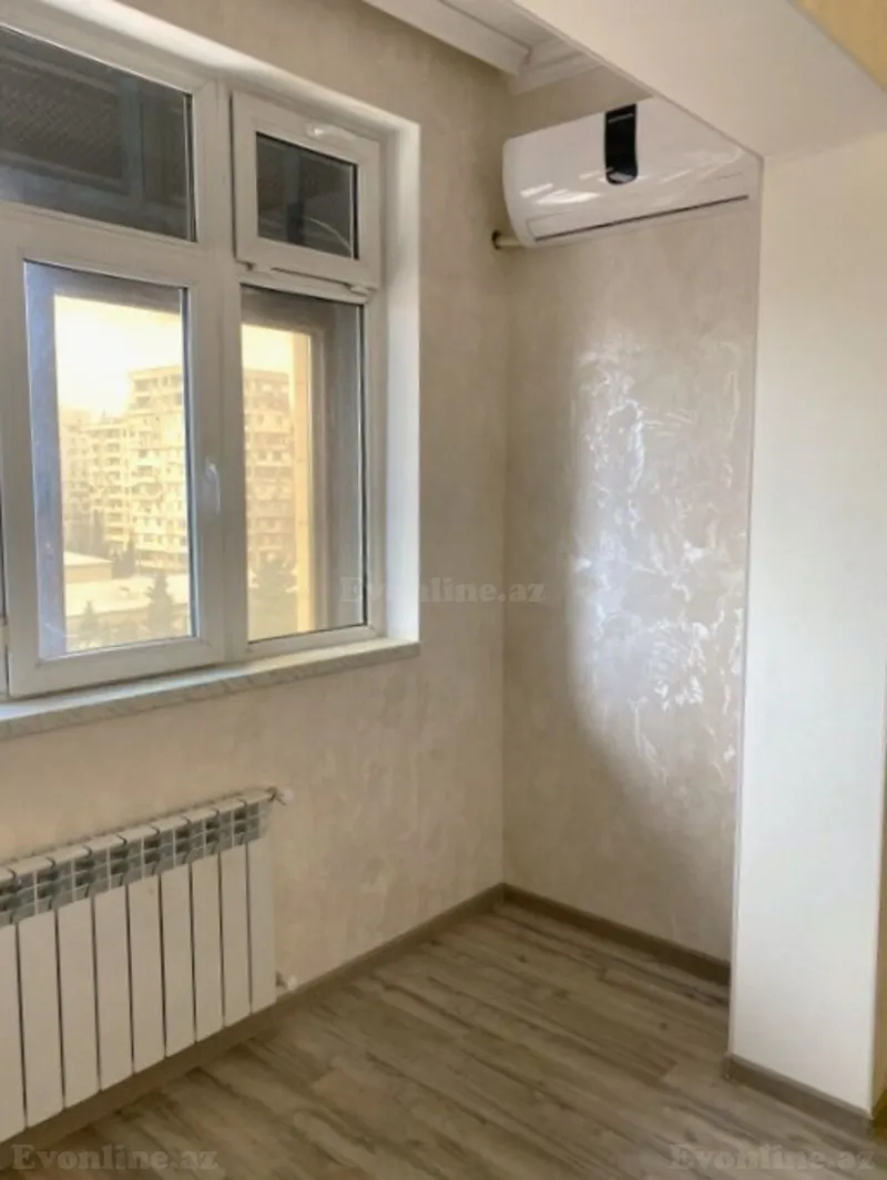 Satılır 2 otaqlı Mənzil Köhnə tikili 70 m² 8-ci mikrorayon - şəkil 9
