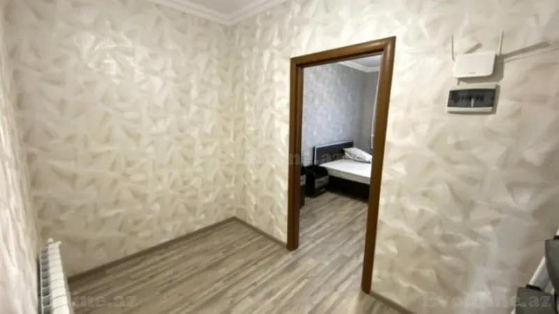 Satılır 2 otaqlı Mənzil Köhnə tikili 70 m² 8-ci mikrorayon - şəkil 11