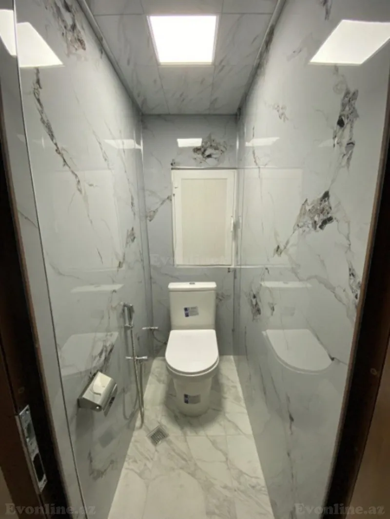 Satılır 2 otaqlı Mənzil Köhnə tikili 70 m² 8-ci mikrorayon - şəkil 13