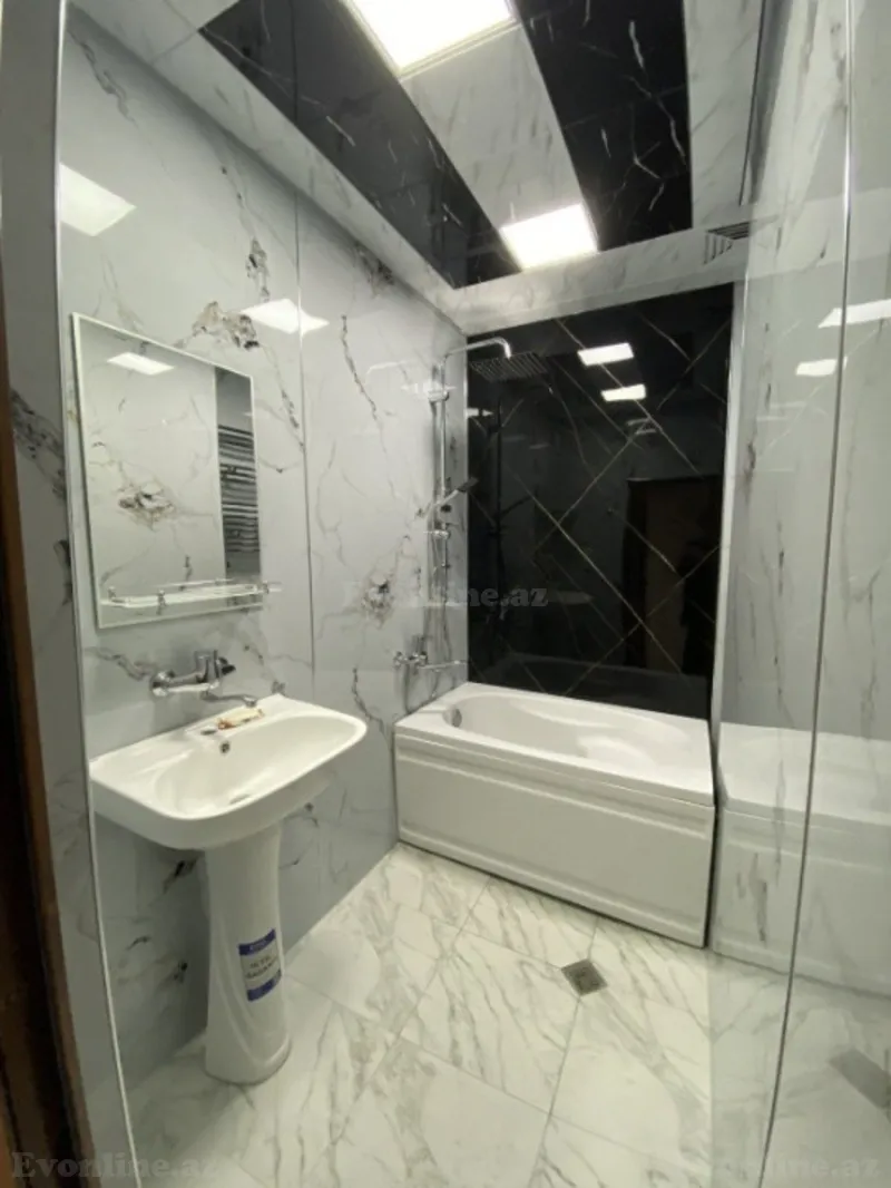 Satılır 2 otaqlı Mənzil Köhnə tikili 70 m² 8-ci mikrorayon - şəkil 15