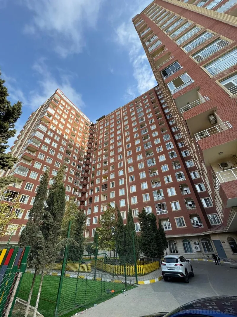 Satılır 3 otaqlı Mənzil Yeni tikili 90 m² Memar Əcəmi m. - şəkil 4