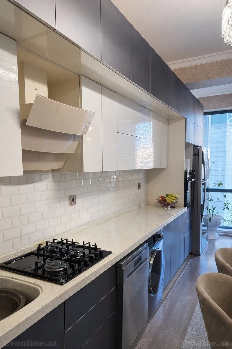 Satılır 4 otaqlı Mənzil Yeni tikili 120 m² Gənclik m. - şəkil 6