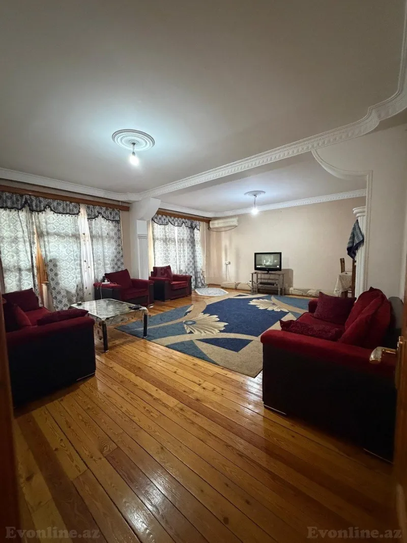 Bakı, Xətai r., Həzi Aslanov m.da 5 otaqlı mənzil satılır