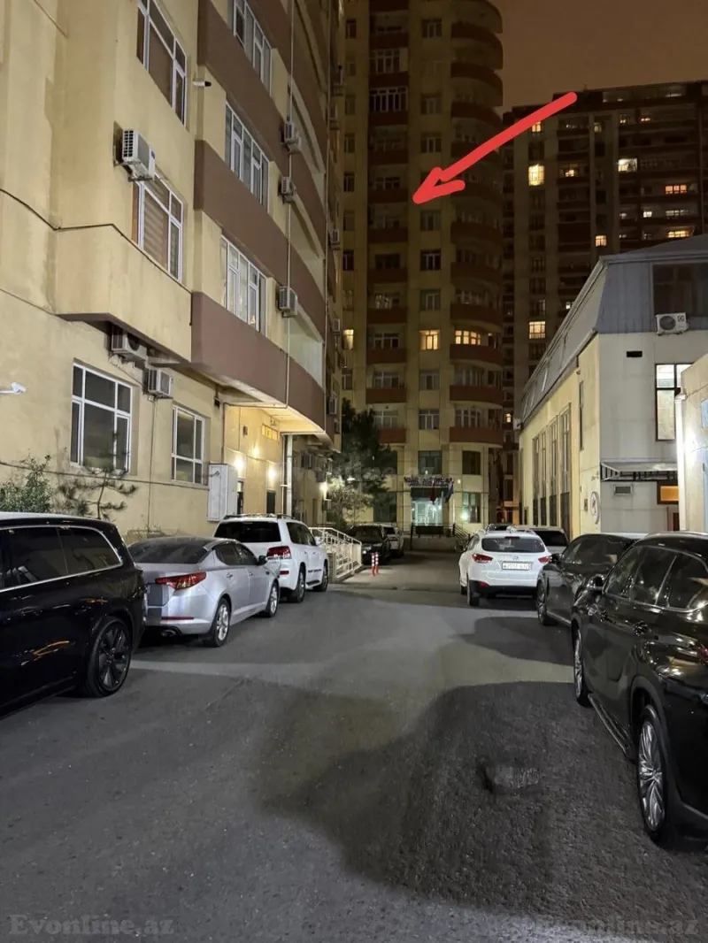 Satılır 4 otaqlı Mənzil Yeni tikili 175 m² Nərimanov r.