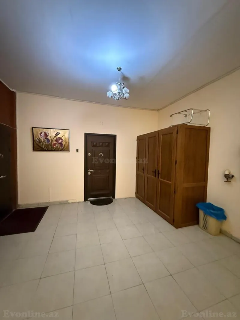 Satılır 4 otaqlı Mənzil Yeni tikili 175 m² Nərimanov r. - şəkil 3