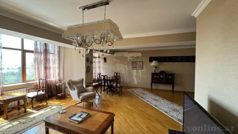 Kirayə verilir 3 otaqlı Mənzil Yeni tikili 100 m² Sahil m.