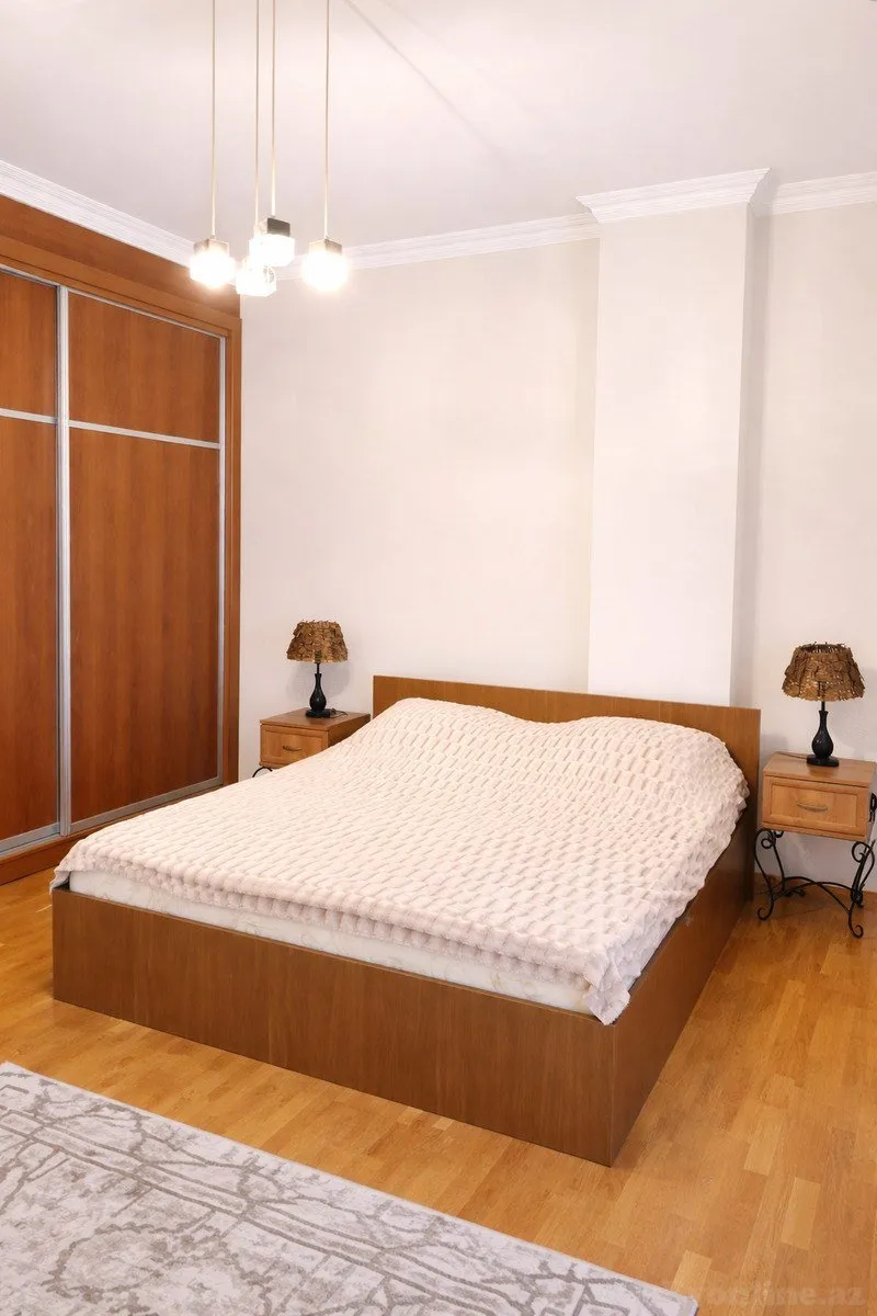 Kirayə verilir 3 otaqlı Mənzil Yeni tikili 120 m² Yasamal - şəkil 5