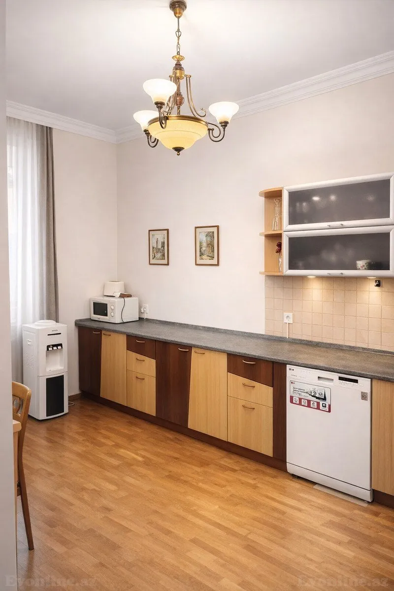 Kirayə verilir 3 otaqlı Mənzil Yeni tikili 120 m² Yasamal - şəkil 11