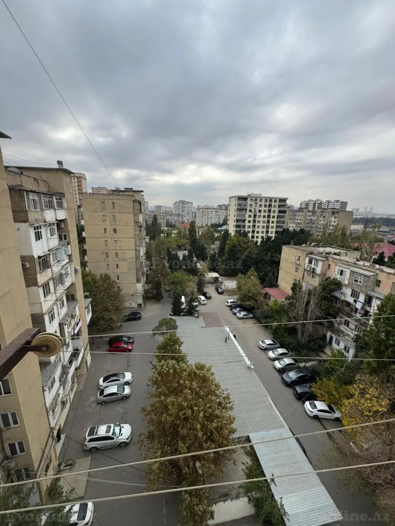 Satılır 4 otaqlı Mənzil Köhnə tikili 70 m² Azadlıq prospekti m. - şəkil 16