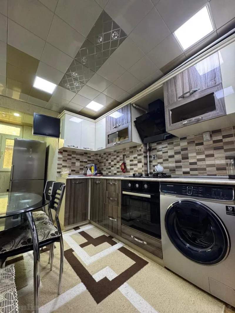 Satılır 3 otaqlı Mənzil Köhnə tikili 60 m² Neftçilər m. - şəkil 17