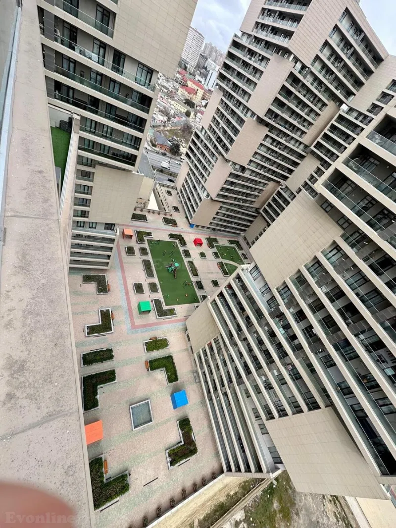 Satılır 2 otaqlı Mənzil Yeni tikili 100 m² 8 Noyabr m. - şəkil 14