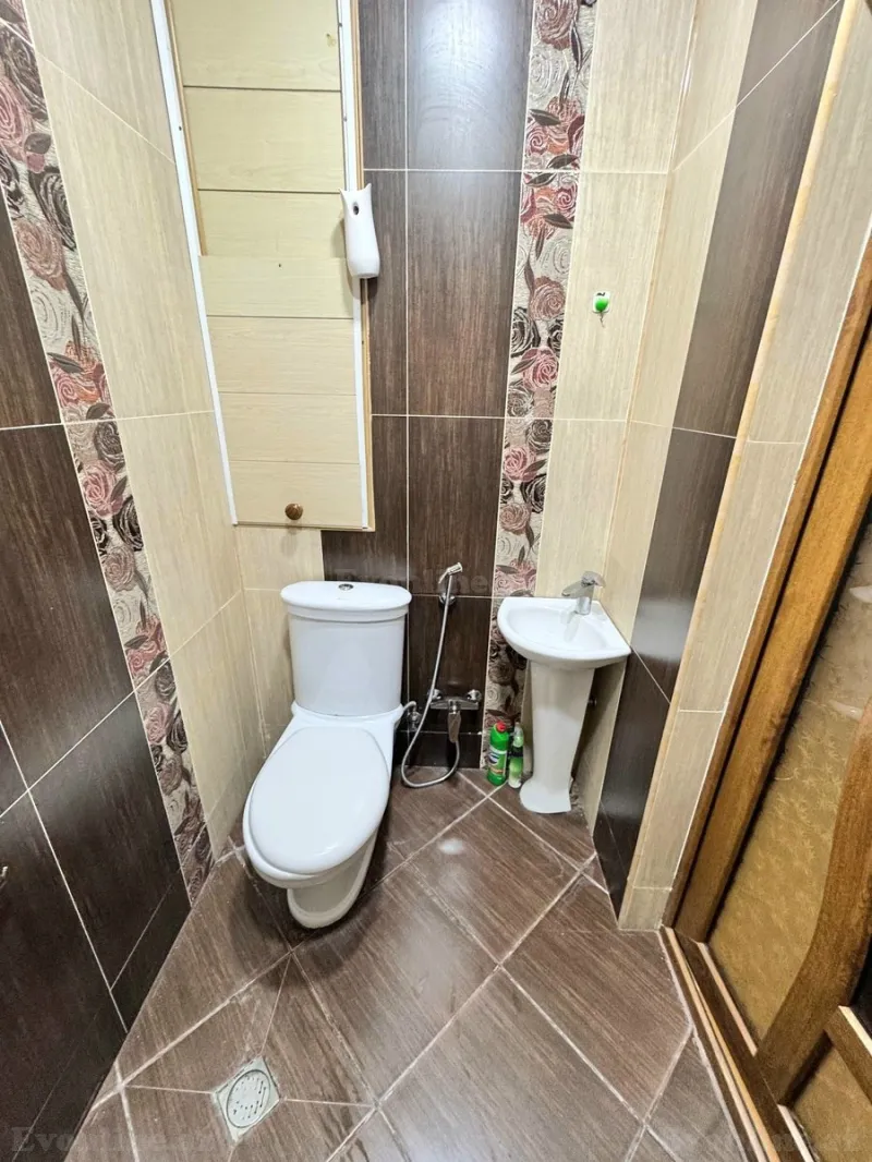 Satılır 2 otaqlı Mənzil Yeni tikili 83 m² 4-cü mikrorayon - şəkil 10