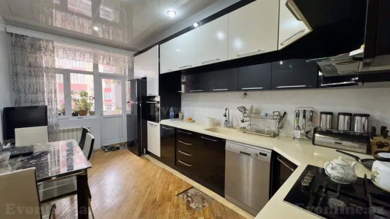 Satılır 3 otaqlı Mənzil Yeni tikili 165 m² Neftçilər m. - şəkil 7