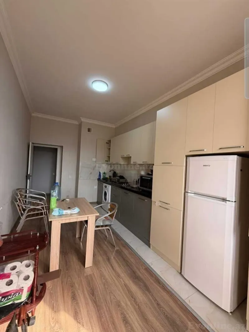 Satılır 2 otaqlı Mənzil Yeni tikili 105 m² 8 Noyabr m. - şəkil 4
