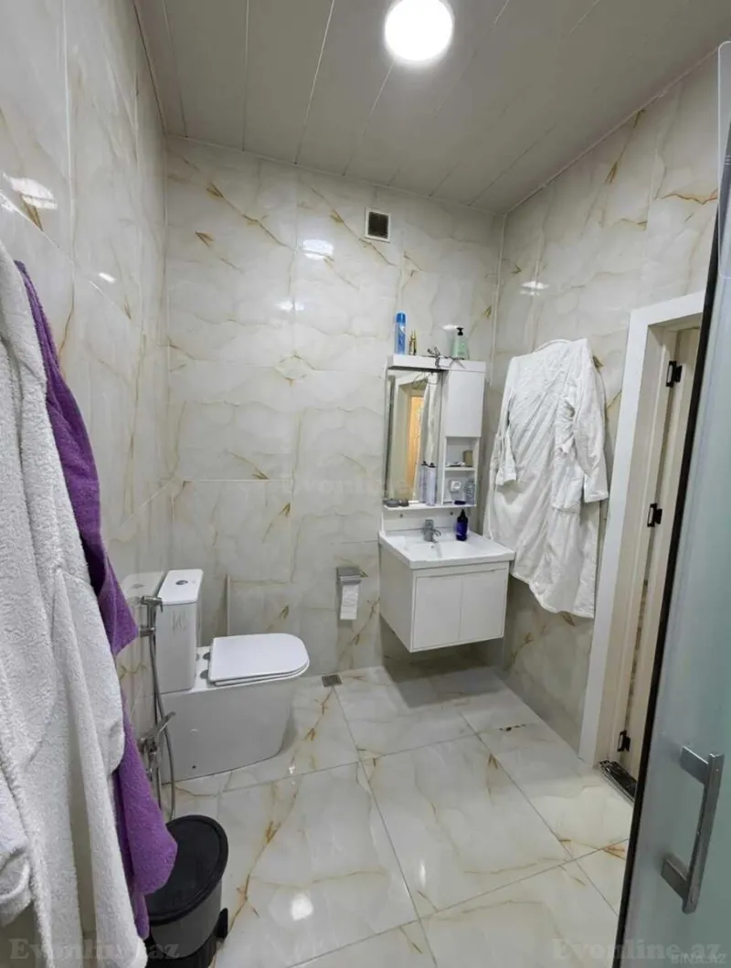 Satılır 2 otaqlı Mənzil Yeni tikili 105 m² 8 Noyabr m. - şəkil 6