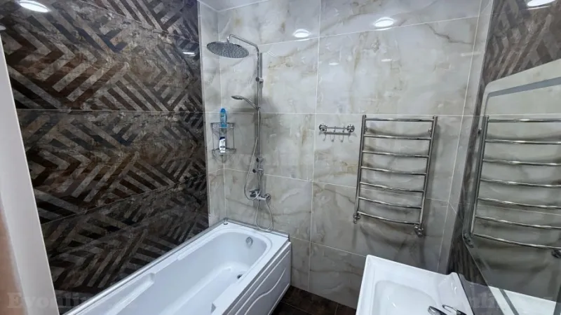 Kirayə verilir 3 otaqlı Mənzil Yeni tikili 110 m² Xətai m. - şəkil 13