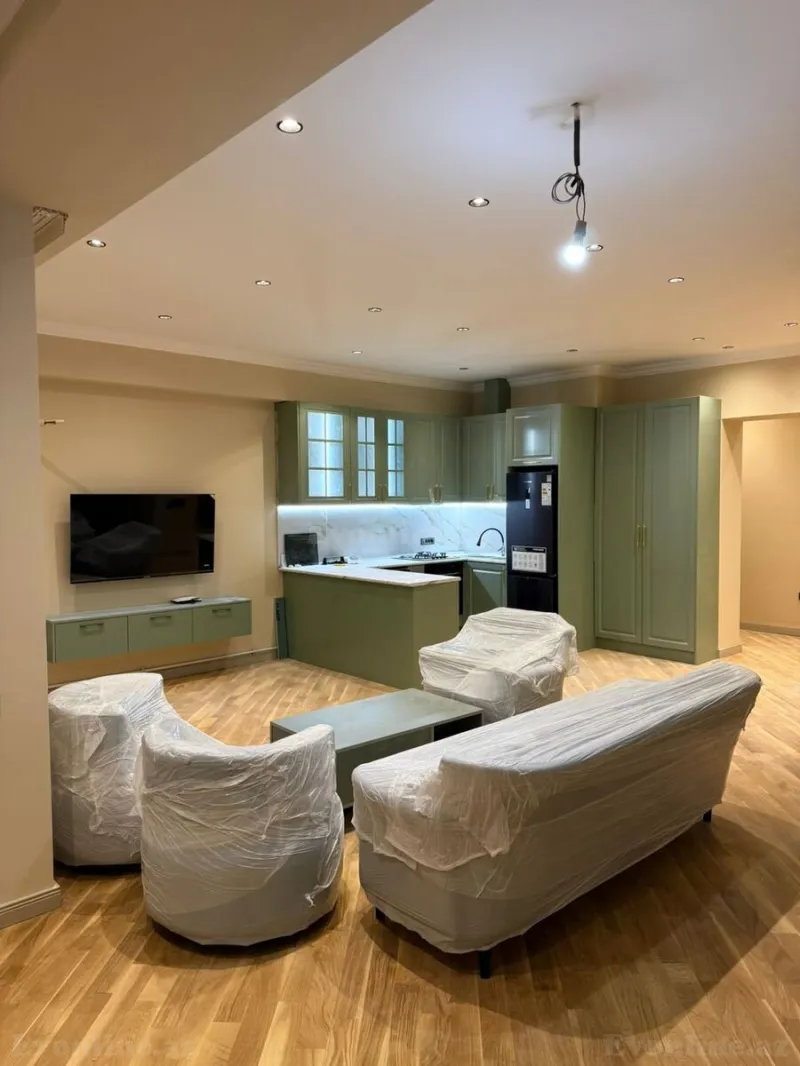 Satılır 3 otaqlı Mənzil Yeni tikili 122 m² 28 May m. - şəkil 3