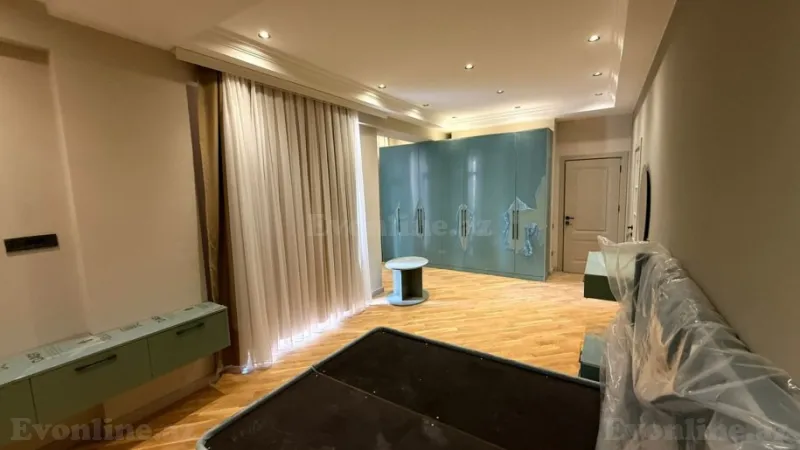 Satılır 3 otaqlı Mənzil Yeni tikili 122 m² 28 May m. - şəkil 8