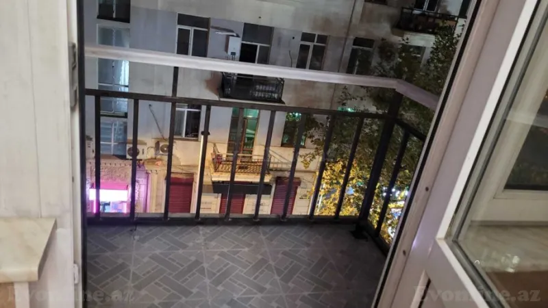 Kirayə verilir 2 otaqlı Mənzil Köhnə tikili 50 m² Sahil m. - şəkil 8