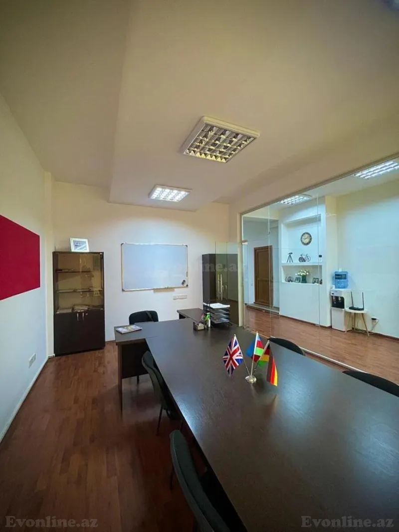 Satılır Ofis 150 m² Nəsimi r. - şəkil 2
