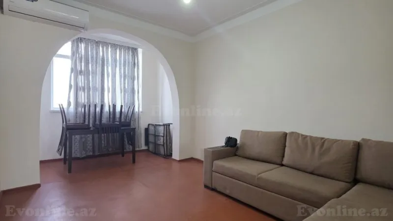 Kirayə verilir 2 otaqlı Mənzil Köhnə tikili 55 m² 3-cü mikrorayon