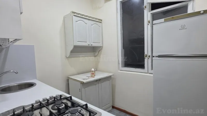 Kirayə verilir 2 otaqlı Mənzil Köhnə tikili 55 m² 3-cü mikrorayon - şəkil 6