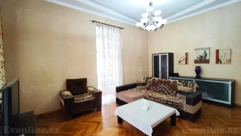 Kirayə verilir 4 otaqlı Mənzil Köhnə tikili 120 m² Sahil m. - şəkil 6