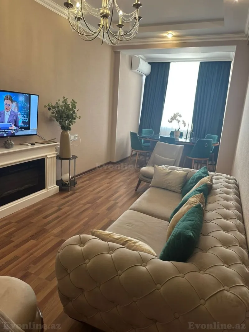 Satılır 2 otaqlı Mənzil Yeni tikili 70 m² Neftçilər m.