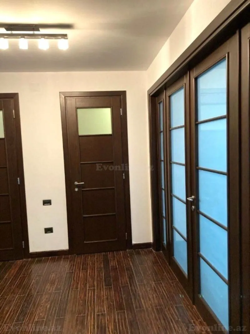 Satılır 3 otaqlı Mənzil Köhnə tikili 125 m² 28 May m. - şəkil 13
