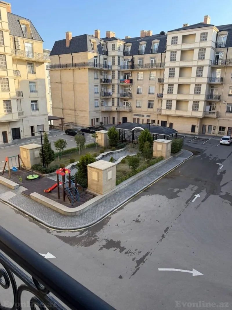 Satılır 4 otaqlı Mənzil Yeni tikili 161 m² Xətai r. - şəkil 23