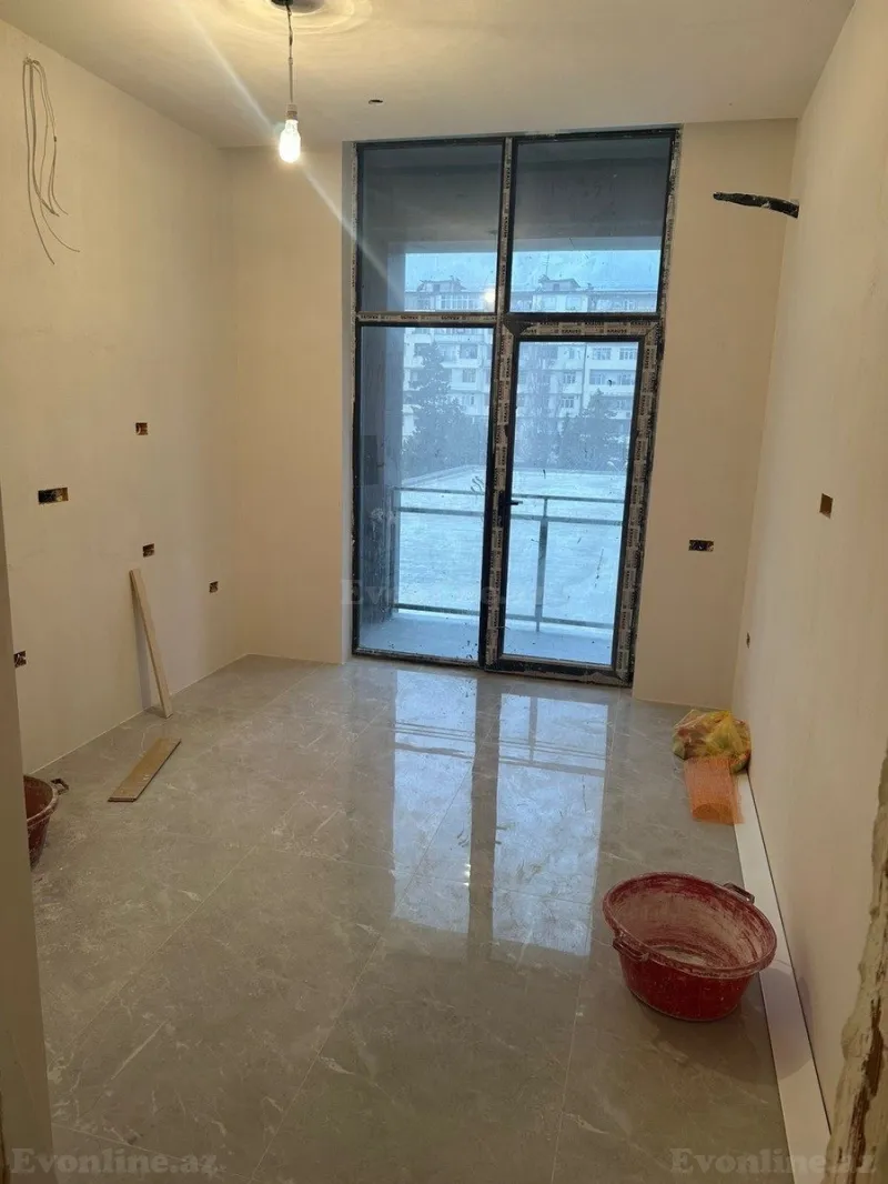 Satılır 2 otaqlı Mənzil Yeni tikili 75.5 m² 8-ci mikrorayon - şəkil 3