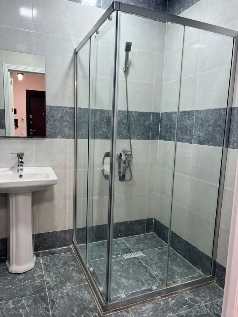 Kirayə verilir 2 otaqlı Mənzil Yeni tikili 80 m² Sumqayıt - şəkil 3