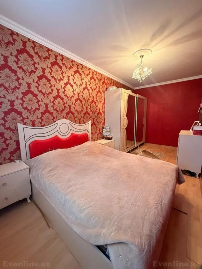 Satılır 4 otaqlı Mənzil Köhnə tikili 110 m² Elmlər Akademiyası m. - şəkil 8