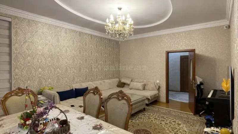 Satılır 2 otaqlı Mənzil Yeni tikili 81 m² 8-ci mikrorayon - şəkil 2