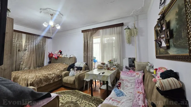 Satılır 2 otaqlı Mənzil Köhnə tikili 55 m² Suraxanı r.