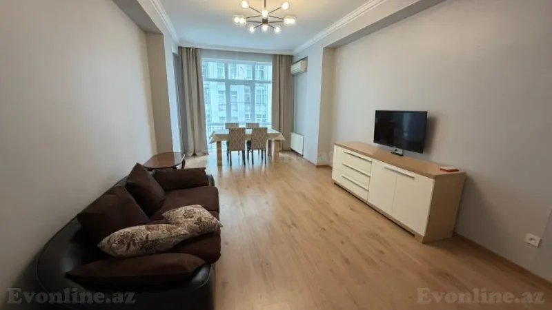 Kirayə verilir 3 otaqlı Mənzil Yeni tikili 100 m² Nəriman Nərimanov m.